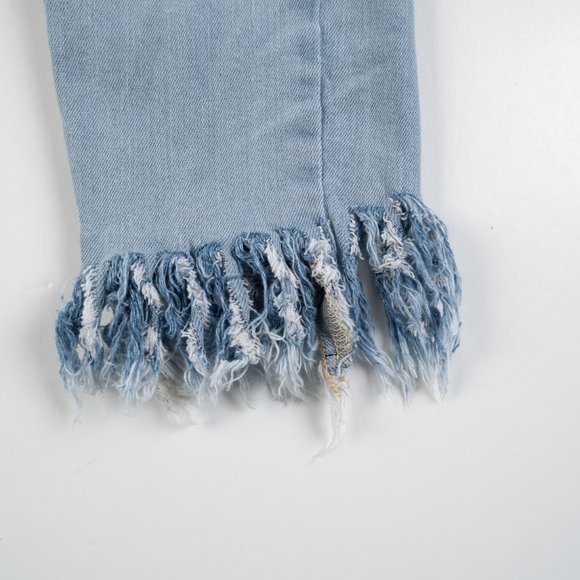 FREE PEOPLE light wash distressed skinny jeans size 27 - Picture 5 of 12